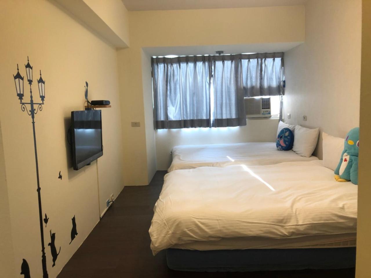Happines Trip Inn Taichung Exterior foto